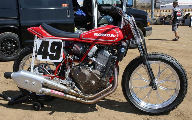 画像1: 最晩年の作品は "CRF1000Lアフリカツイン・ダートトラッカー"。