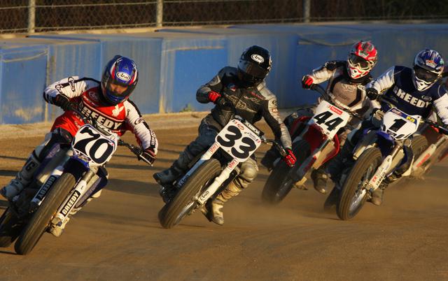 画像: 2008年もてぎダートトラックレース最終戦 with JR・シュナベル (GNC33) 撮影: 中尾省吾