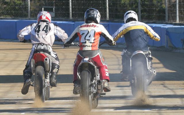 画像2: 追悼、レースナンバー74・山下勝敏。