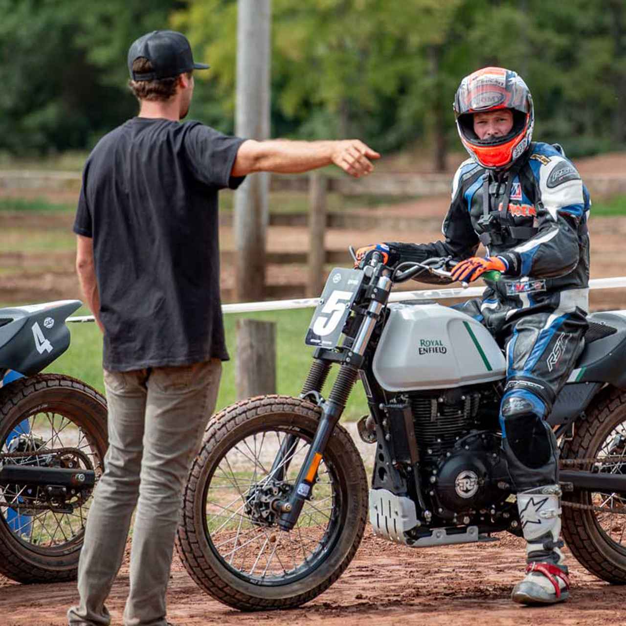 画像: だがしかしスクーリングとかはちょっと、いや全然?違うんだなぁ。