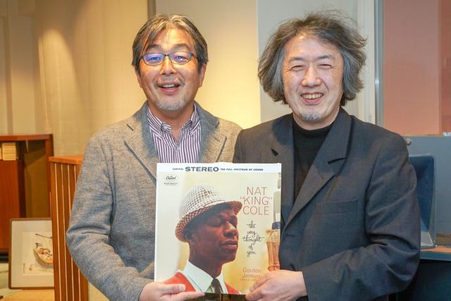 画像: 音楽評論家 高橋健太郎さん(右)とオーディオ評論家 山本浩司さん(左)。写真は第1回のもの