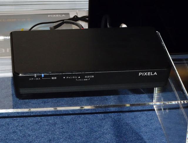 画像: PIXELAの新4K放送対応のSTB「PIX-SMB400」。Android TVやAIアシスタント機能にも対応し、各種映像配信サービスや、音声による操作が行なえる