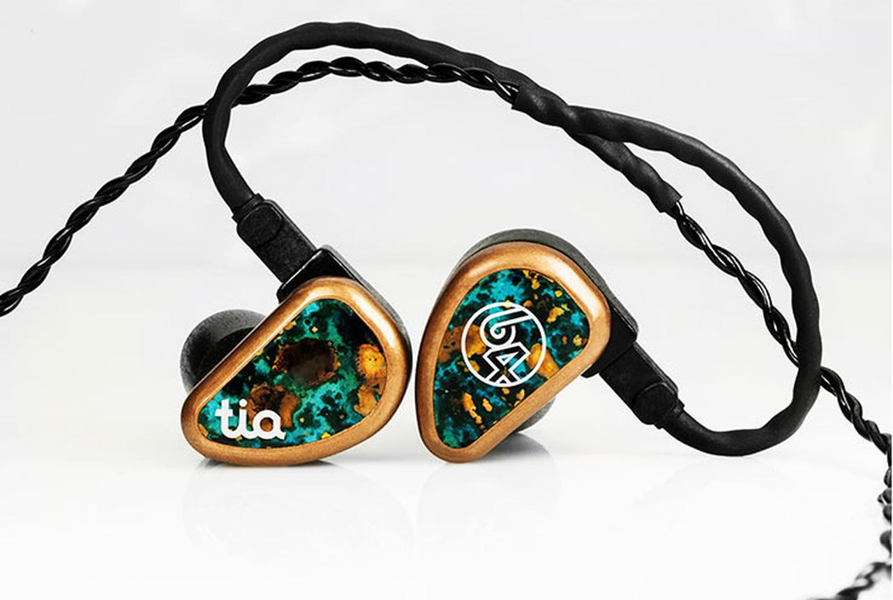 64 AUDIO、ユニバーサルIEMの最上位機「tia Fourté」BAドライバー18基