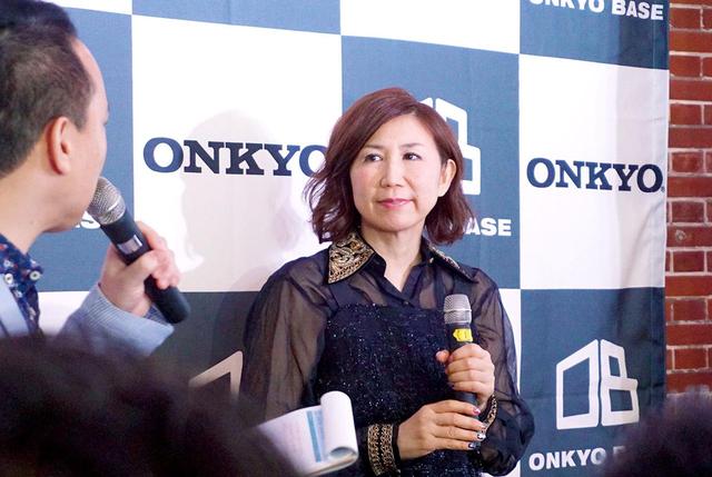 画像: 歌手の高橋洋子さん