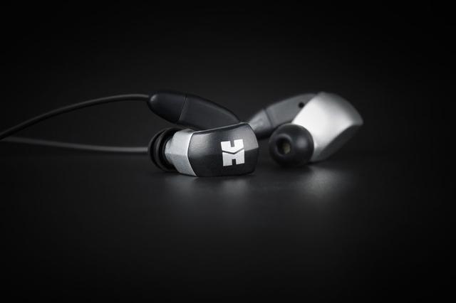 画像: 「RE2000 silver」