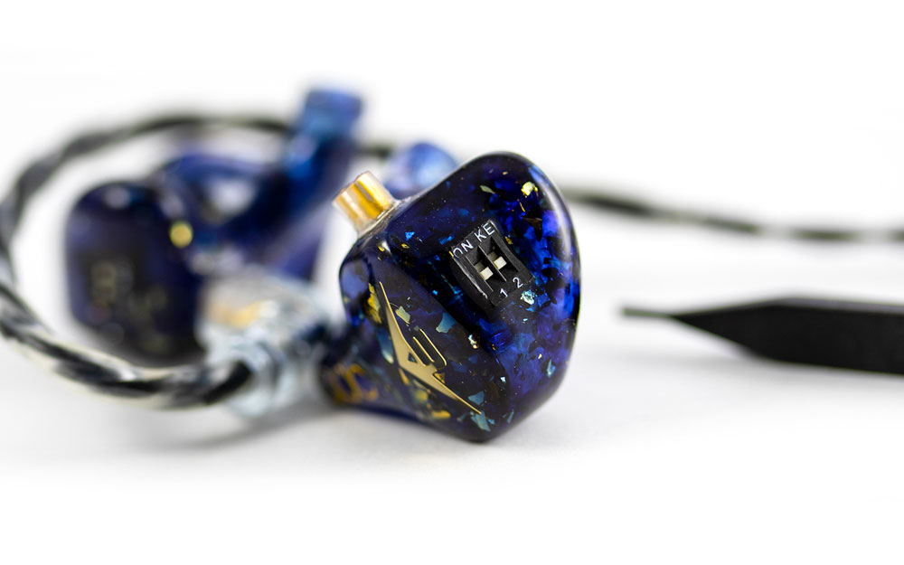qdc anole V3ll-S 美品 Anole V3 II-S｜qdc｜株式会社アユート PCパーツ・VR