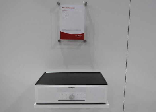 画像: シャープのエキサイティングな新提案を、IFA2018ブースで実感。石田佳久副社長にその狙いを聞いた:麻倉怜士のいいもの研究所 レポート5