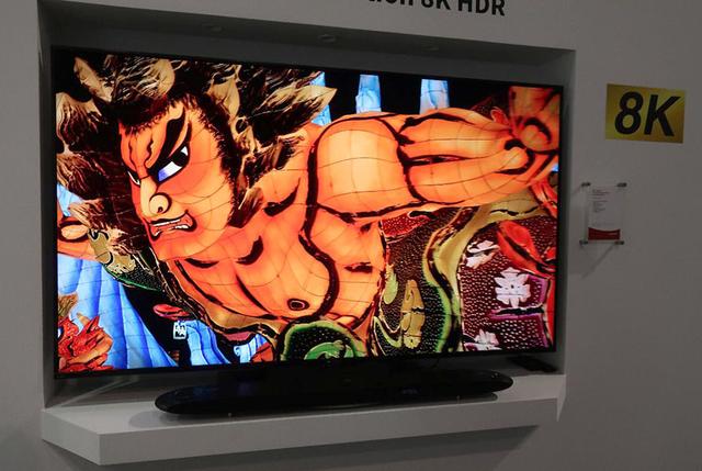 画像: 第2世代「AQUOS 8K」80型