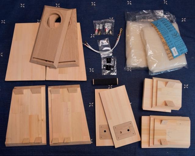 画像: 気になるUBUKATA MODEL(付録ユニット用エンクロージャーキット)の構造がチェックできそう。音も聴けるので、興味のある方はぜひお立ち寄りください ontomo-shop.com