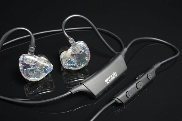 画像: ▲「CW-U77」と「HC-M100BTCW」をセットにした「CW-U77BT」。単体購入よりもお得な価格設定となっている