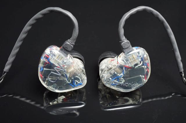 画像: ▲ユニバーサルIEM「CW-U77」