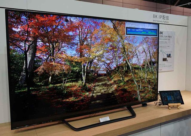 画像: ▲8K IP配信のデモは、チューナーレスモデルで行なわれていた