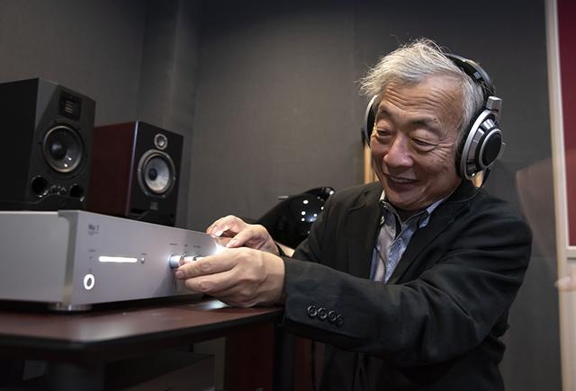 画像: 取材時には、Nutubeの効果を切り替えながらいろいろな音源を聴き比べている。そのインプレッションは記事の後編でお届けします