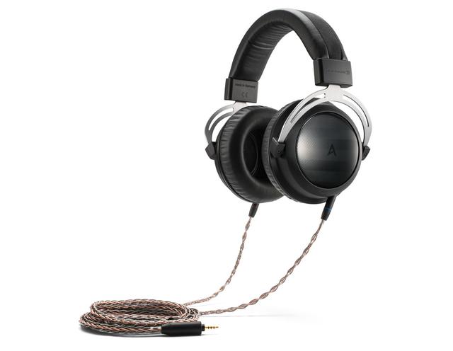 画像: 密閉型ヘッドホン「AK T5p 2nd Generation」。11/17発売。世界限定1000台