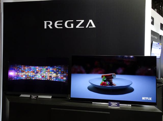 画像: 「東芝グループ」ブース:各種4Kシステム・機器に交じって、家庭用の4Kテレビも展示していた