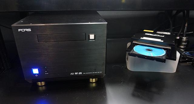 画像: QDD-1000は、CD/DVD/BD/UHDの書き込み・読み出しに対応している。オーディオCDの読み取り時にはPureRead4+を採用