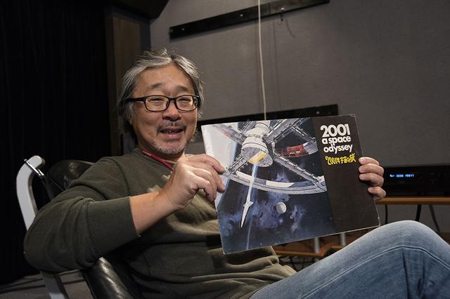 画像: 堀切さんは、1969年の凱旋興行時に購入したパンフレットを大切に保存していた。49年前の貴重品ですね