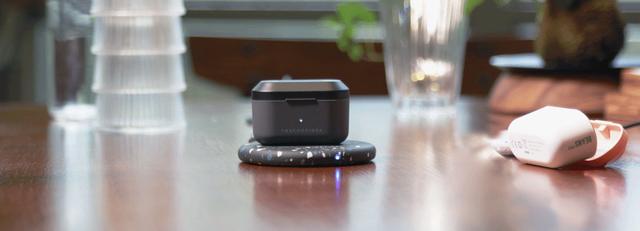 画像: 「BEANS PRO」+ワイヤレス充電用パッド「Terazzo」