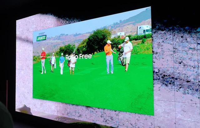 画像: 今回は16:9アスペクトで、画面の内側のデザインは自在だ