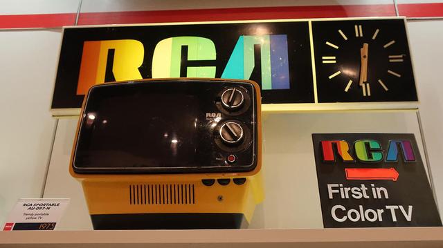 画像: RCA VICTOR「AU 097A」初のカラーテレビ(1975年)