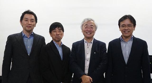 画像: インタビューを終えて記念撮影。写真右から、知念 徹さん、麻倉さん、澤志聡彦さん、片岡 大さん