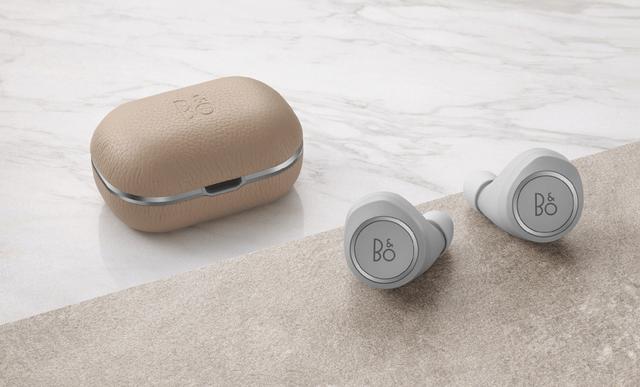 画像: ワイヤレス充電パッドに対応した完全ワイヤレスイヤホン「Beoplay E8 2.0」