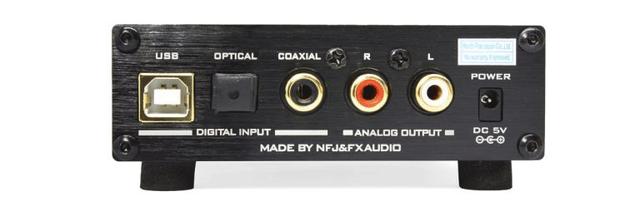 画像: デジタル音声入力はUSB、光、同軸の3系統を装備。USBは96kHz/24bitまでの対応
