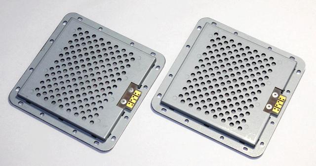 画像: 自社独自の全面ダイレクトドライブ(WSDD)方式平面スピーカードライバー「DR-7070」を搭載