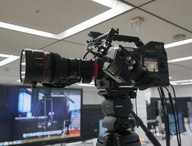 画像: 5Gによる8K伝送実験で使われたカメラも展示されていた