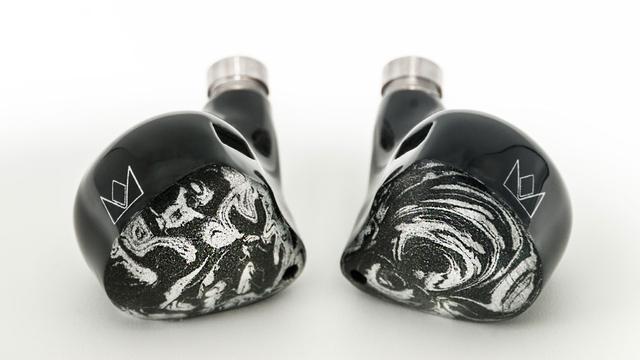 画像: Noble AudioのユニバーサルIEM「Khan」