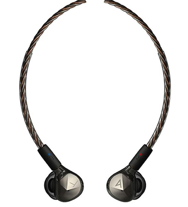 画像: インイヤーモニター「AK T9Ie」
