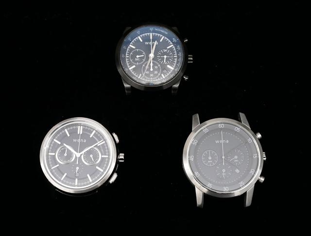 画像: wena wristのクロノグラフシリーズ。左下が今回の新製品