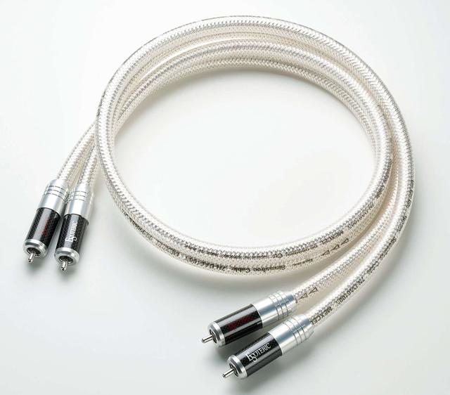 画像: オーディオケーブルの「7N-DA6100IV MEXCEL RCA」。L/Rのワンペアという扱いだ