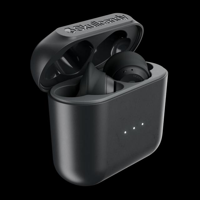 画像: 充電機能付き、収納ケースも付属する