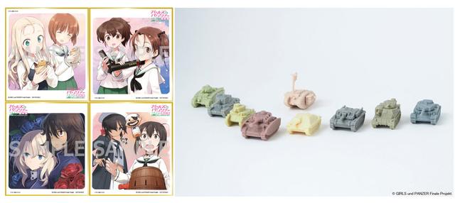 画像: 来場者特典。左が1週目、右は2週目