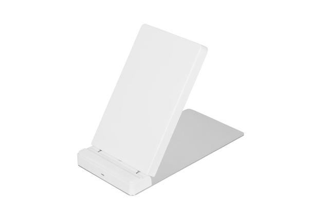 画像: Qi対応のスタンド型充電器「OWL-QI10W04」