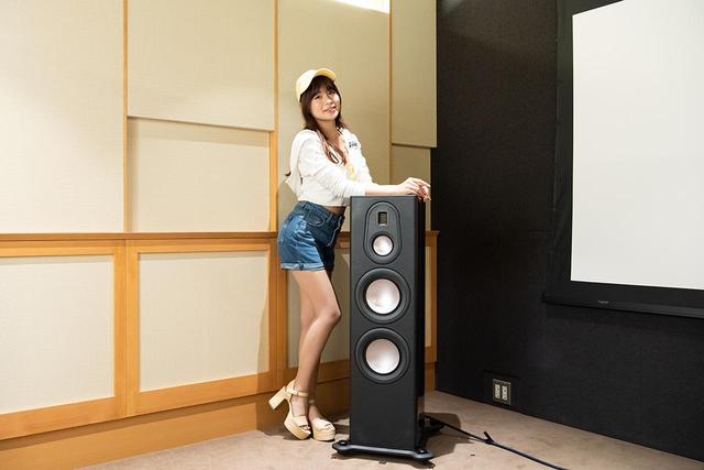 画像: ワイスピガールのメンバーの中で最も若い「宮本りお」さん。昨年レースクイーンデビューするや人気上昇し日本レースクイーン大賞新人グランプリ特別賞を受賞。昨年に引き続き今年も「D'STATIONフレッシュエンジェルズ」のダンスリーダーとして活躍中
