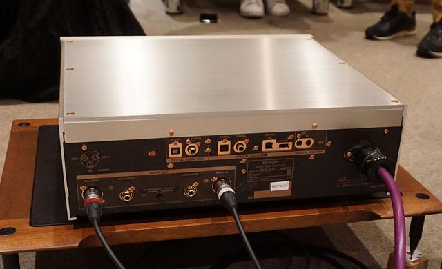 画像: DCD-SX1 LIMITEDのリアパネル