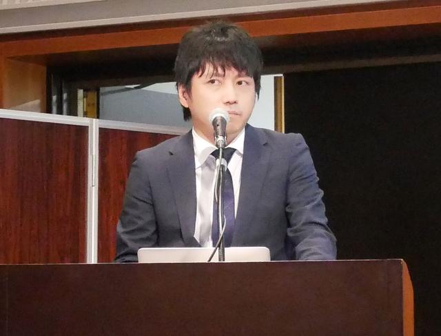 画像: これからのブランド戦略について説明を行なうピクセラ 副社長 兼 A-Stage 代表取締役社長の藤岡毅氏
