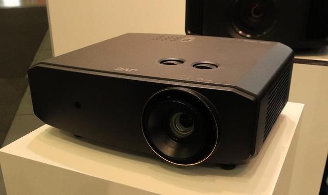 画像: 4K/HDR対応DLPプロジェクターの新モデル「LX-NZ3」