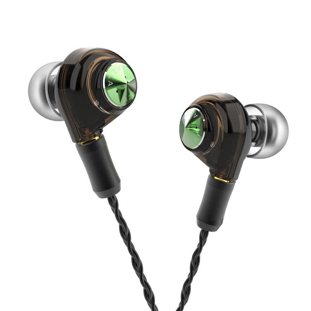 画像: AZLAの密閉型イヤホン「ZWEI(ツヴァイ)」