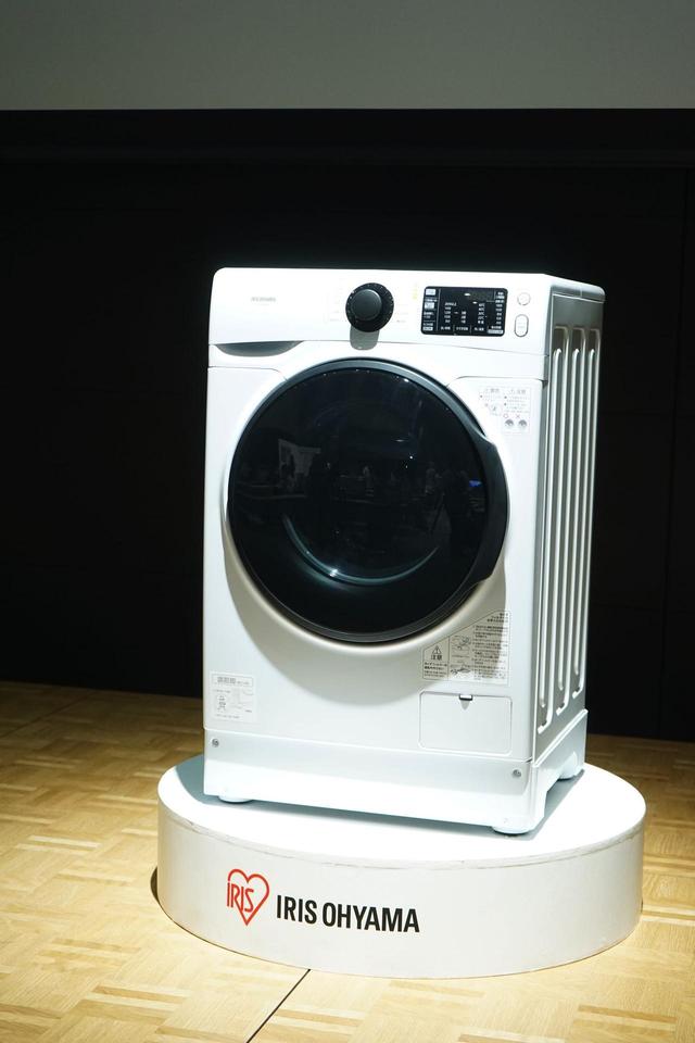 画像: テスト販売を行なって好評を得てきたドラム式洗濯機の新製品(HD81AR)も発表された。値ごろ価格(実売税抜価格¥128,000)を実現している