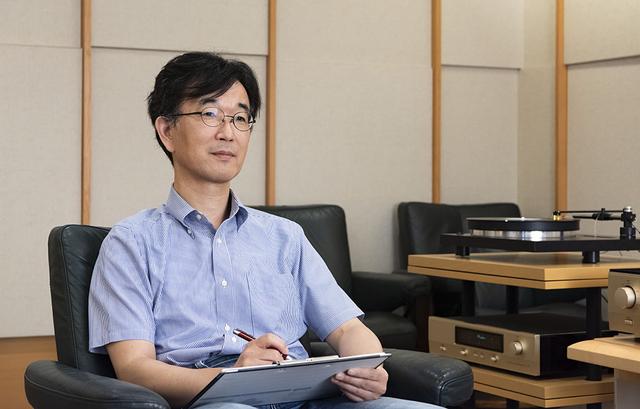 画像2: ストレスがなく、ハイスピードで現代アナログらしい音。「Holbo」のエアベアリング&リニアトラッキング式ターンテーブルの実力をじっくり聴いた