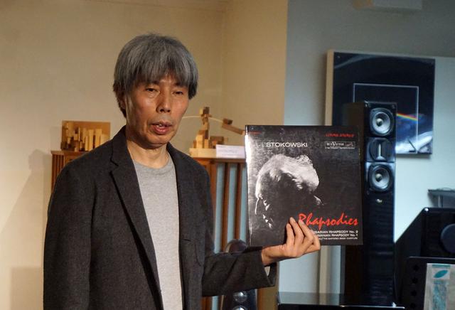 画像: ヤマハミュージックジャパン AV流通営業部マーケティング課の井上 誠治さん。レコードの蘊蓄はかなり深いです