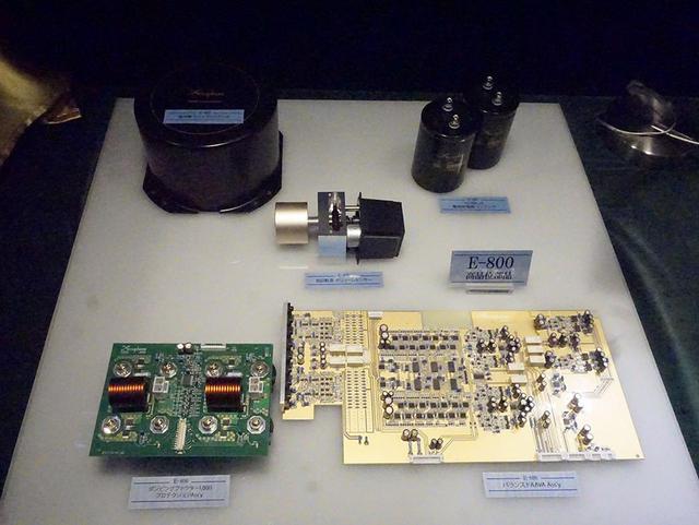 画像: E-800で使われている高音質パーツ