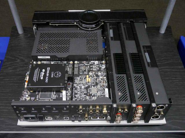 画像: ▲G603では「Selekt DSM」のユニット全部入り状態の天板開けモデルも展示されていた