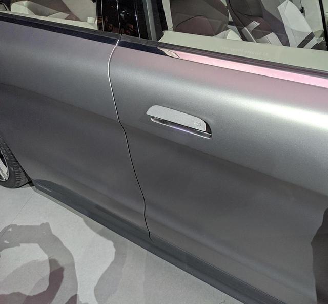 画像3: 【麻倉怜士のCES2020レポート02】これが超話題のソニーのニューカー「VISION-S(ビジョン エス)」だ。その、ディテイルをご覧にいれます
