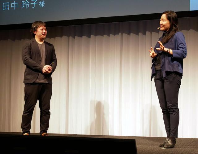 画像: LAVIE VEGAに搭載されたプロキーの使い勝手についてトークするNECパーソナルコンピュータの森部浩至氏(左)とアドビシステムズの田中玲子氏(右)