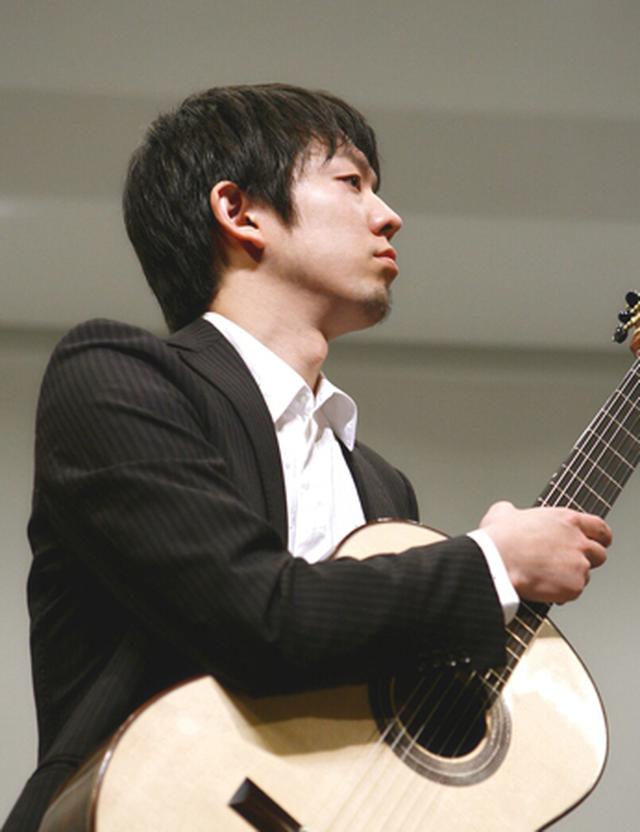 画像: ギタリスト・井上仁一朗氏