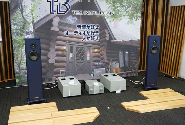 画像: テクニカルブレーンのブースでは、プリアンプ「TBC-Zero/c」やパワーアンプ「TBP-Zero/EX2」などを使ってマジコのスピーカーをドライブ